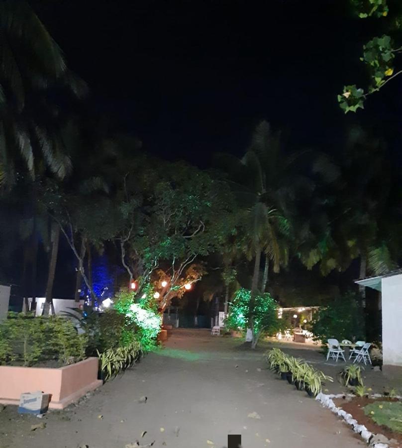 Sereno Farms Alībāg Exterior photo
